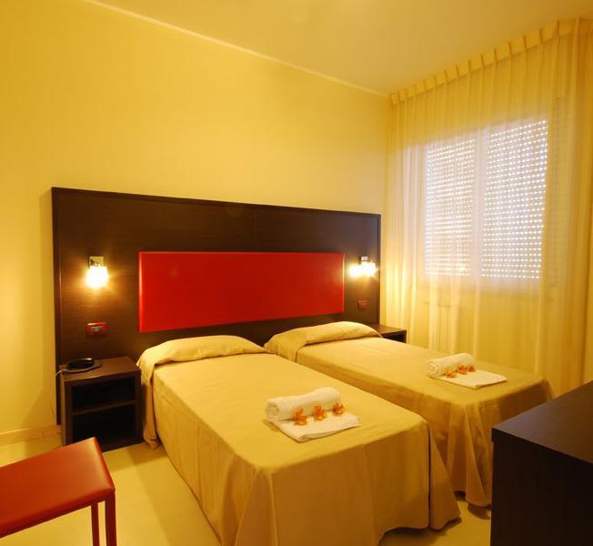 Grand Hotel Adriatico Montesilvano Marina Eksteriør bilde